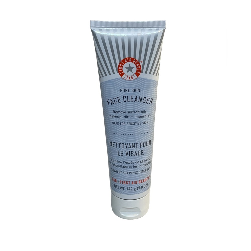 First Aid‎ Beauty Pure Skin Face Cleanser 5.0 oz Brand New Full Sized Calming